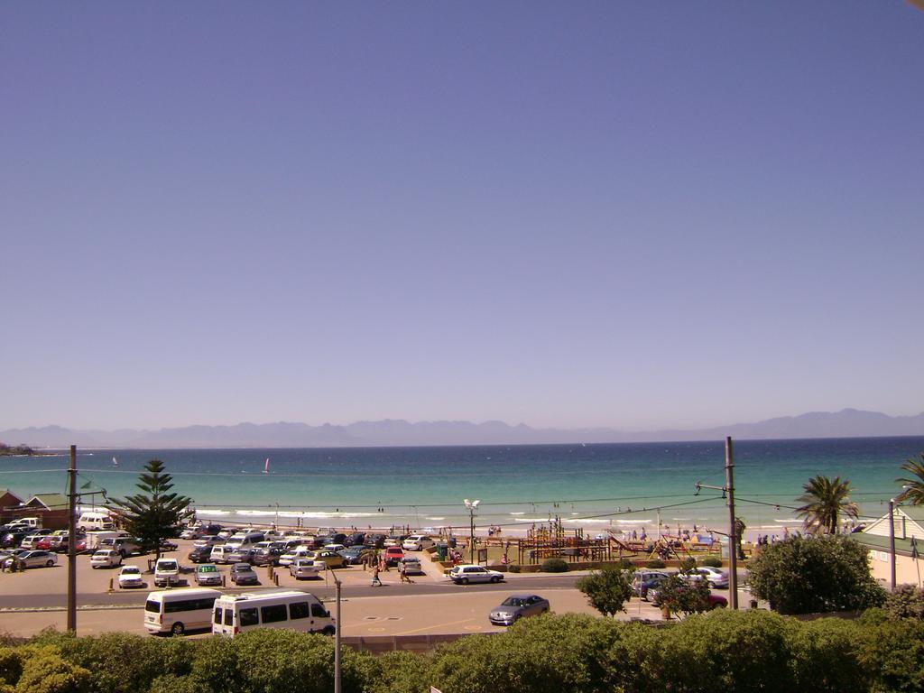 The Calders Hotel & Conference Centre Fish Hoek Exterior photo